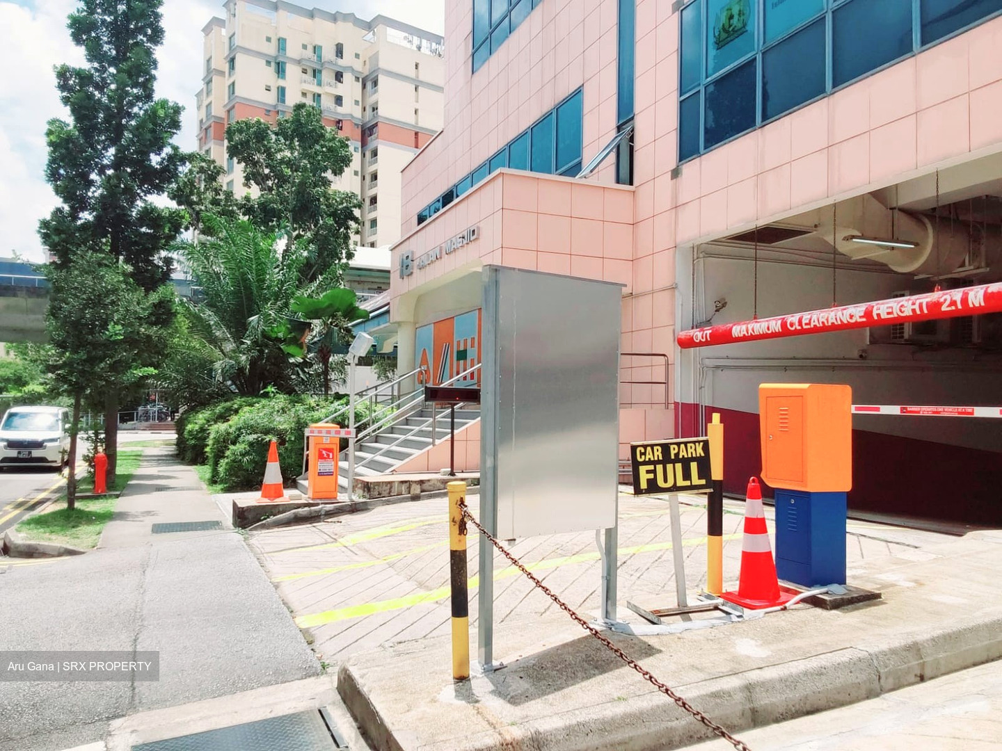Kembangan Plaza (D14), Office #588731711